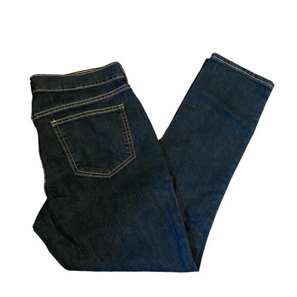 Women’s Size 12 Short Old Navy Mid Rise Dark Denim Skinny Jeans Casual - Picture 9 of 12